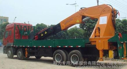 廠家直銷多噸位大型隨車吊，全國送車上門，程力專車鉅惠來襲