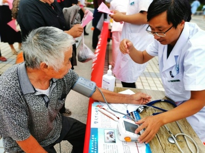 2020年周口市啟動阿爾茨海默病預防與干預宣傳活動，社會經濟咨詢服務助力健康老齡化